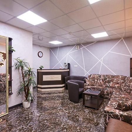 Хостел Perron Kharkov Ngoại thất bức ảnh