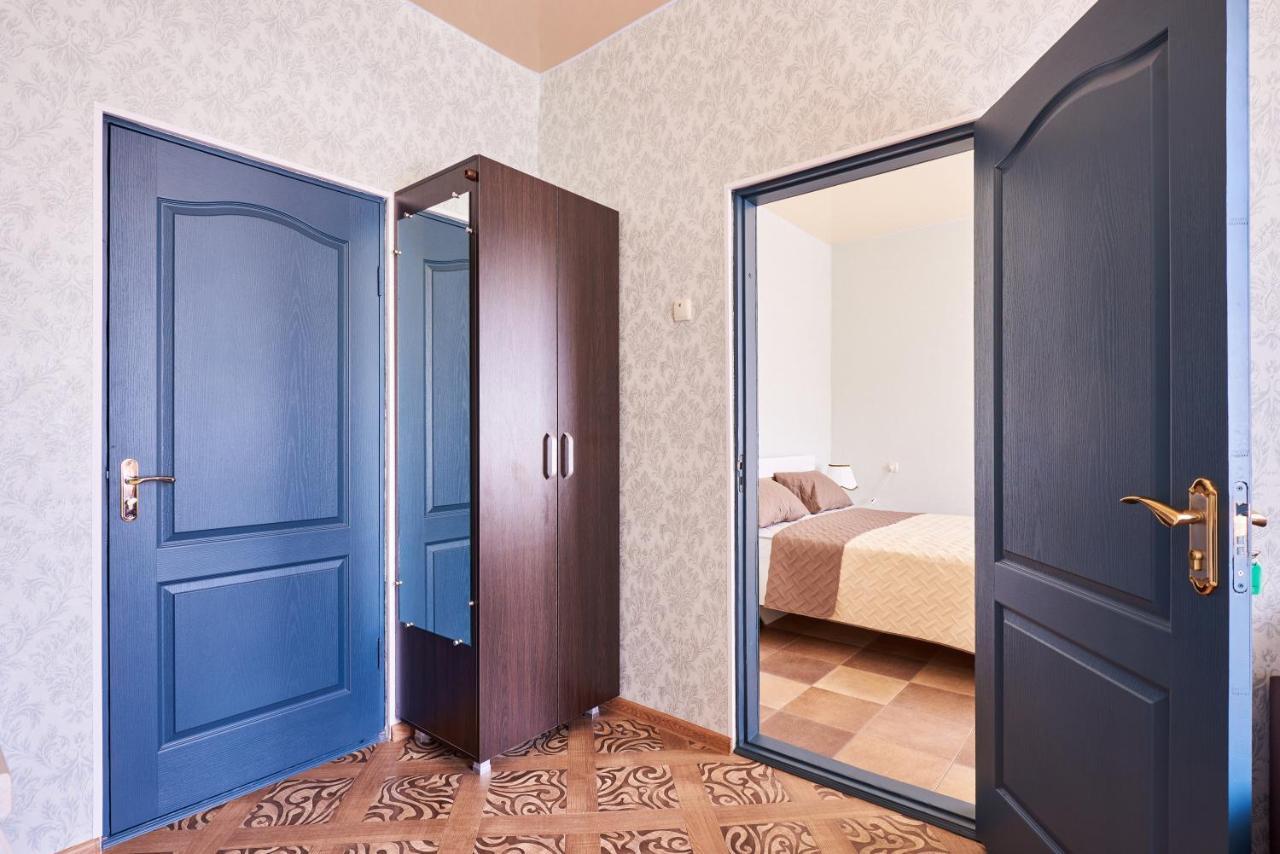 Хостел Perron Kharkov Ngoại thất bức ảnh