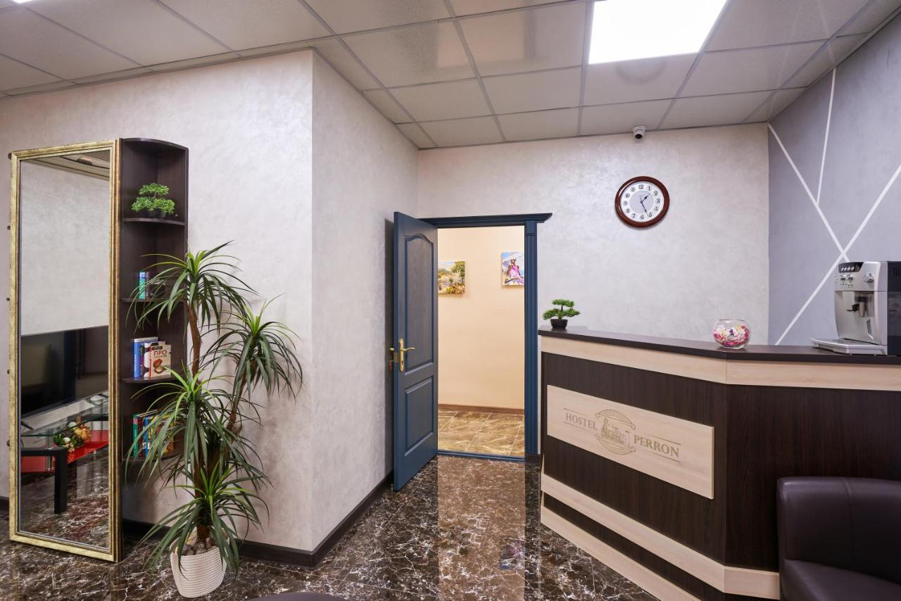 Хостел Perron Kharkov Ngoại thất bức ảnh