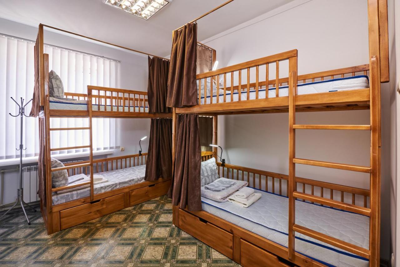 Хостел Perron Kharkov Ngoại thất bức ảnh