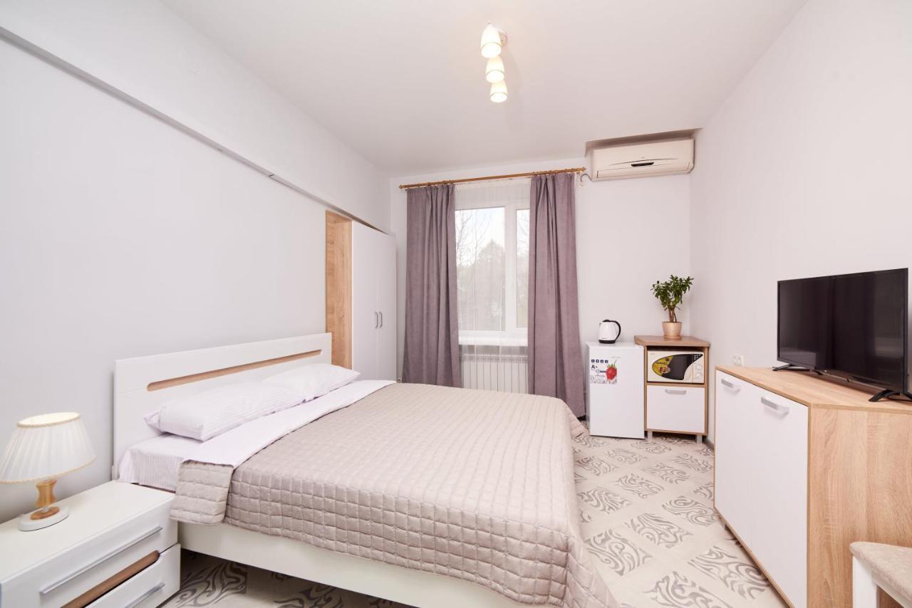 Хостел Perron Kharkov Ngoại thất bức ảnh