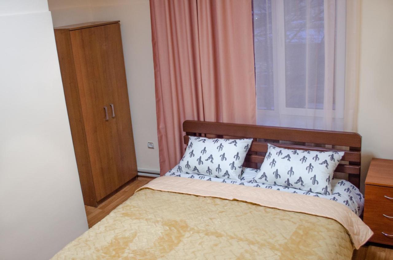 Хостел Perron Kharkov Ngoại thất bức ảnh